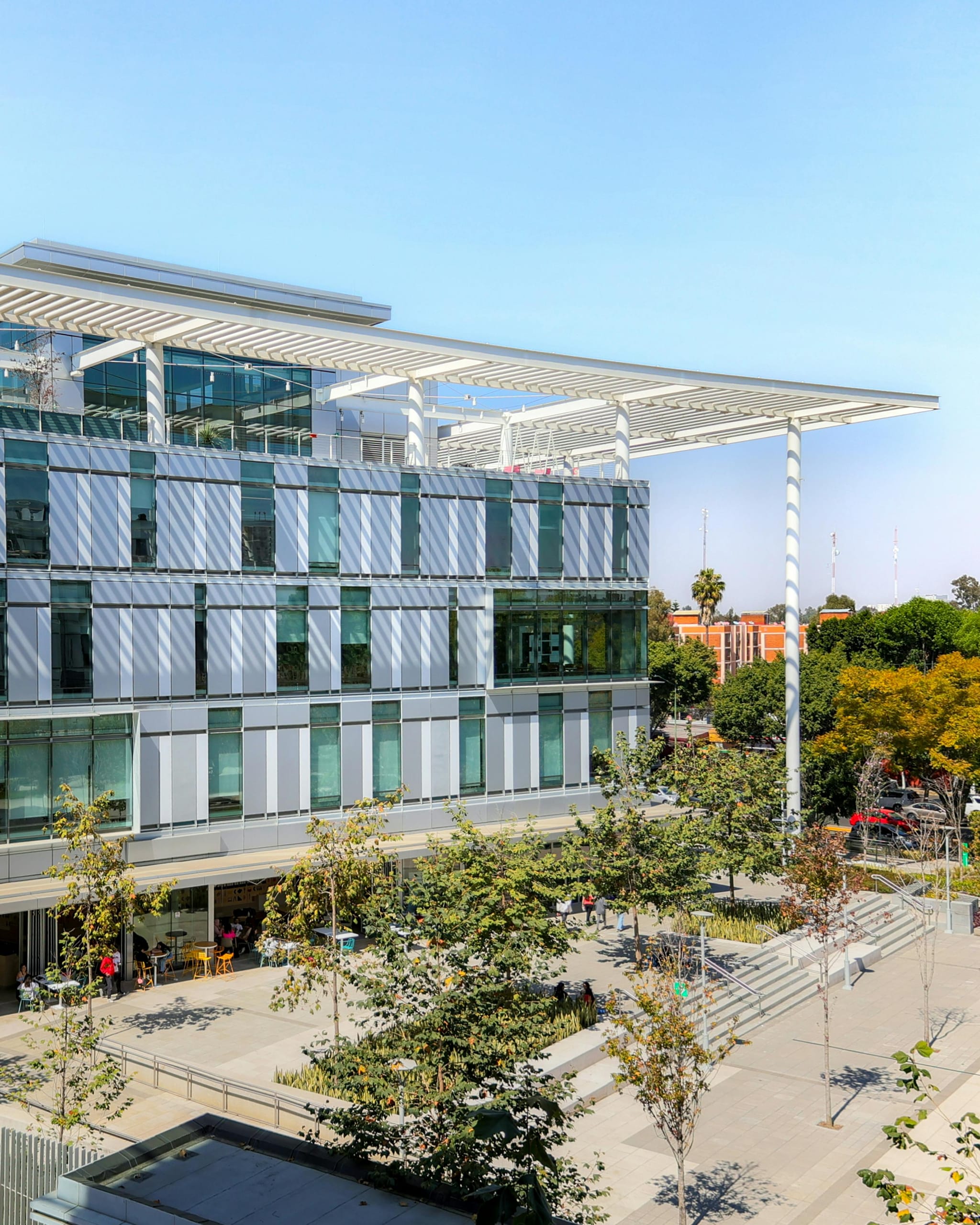 Bromic Group - Manufacturing & Retail